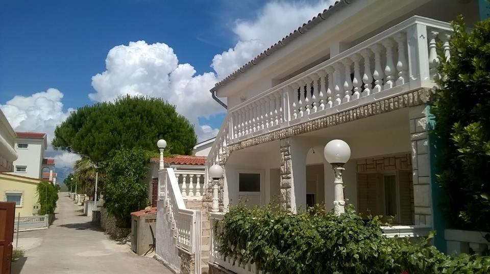 Apartmani Prpic Vir Exterior foto